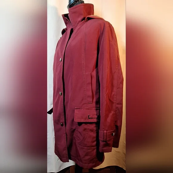 GALLERY Hooded Burgundy Jacket - Picture 4 of 13